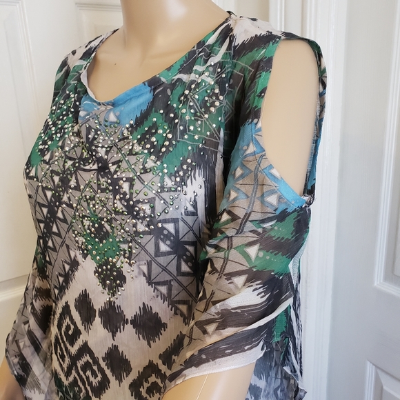 Beaded Batwing Top - Picture 7 of 11